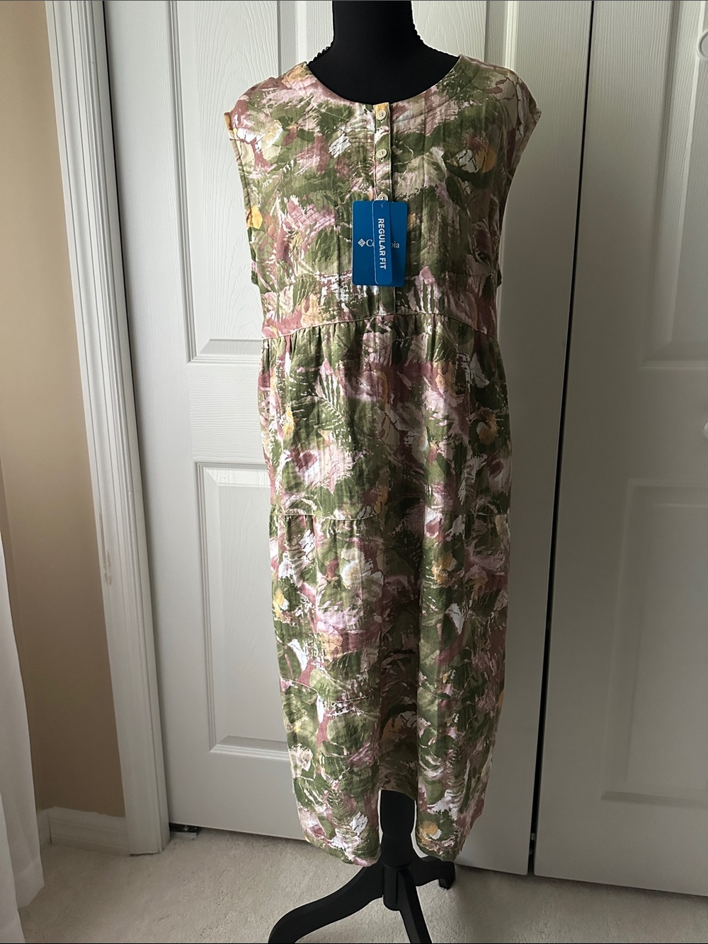 Columbia Olive & Blush Floral-Print Sleeveless Dress - Picture 2 of 5